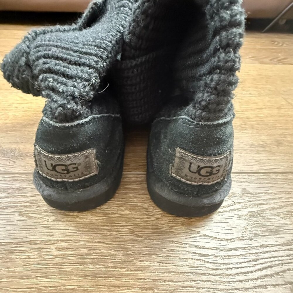 UGG Classic Cardy Boots, Size 6, Button, Fold-Over, Sweater, Black, Winter